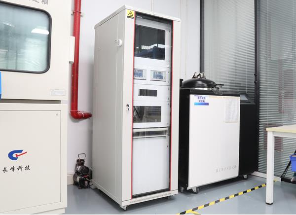 温压联合校准设备